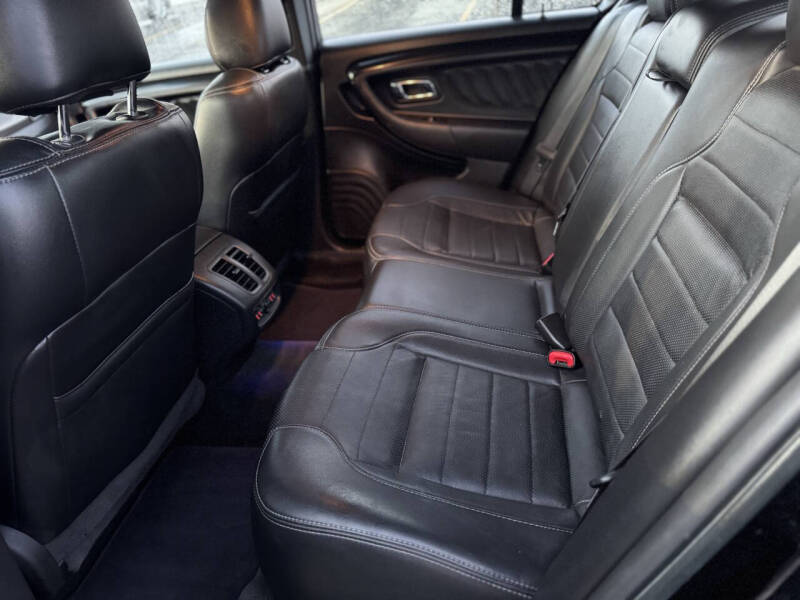 2015 Ford Taurus SHO