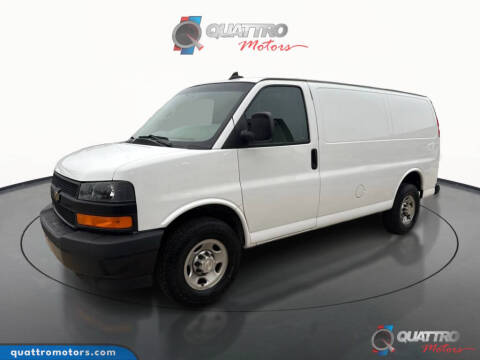 2022 Chevrolet Express 2500