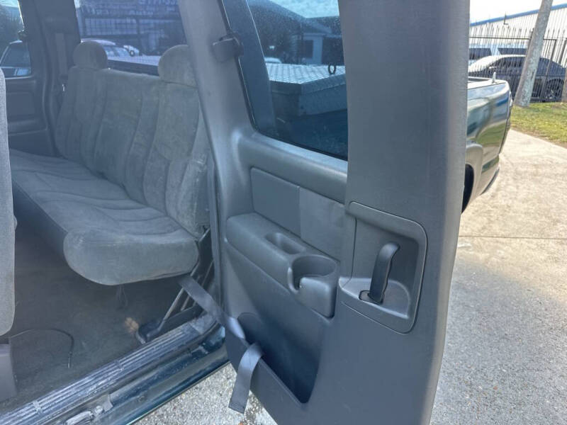 2004 Chevrolet Silverado 1500