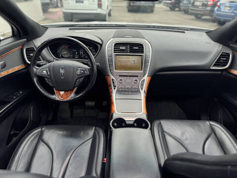 2017 Lincoln MKX Reserve