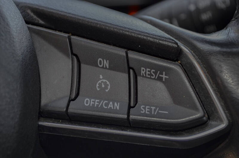 2018 Mazda MAZDA3 Touring