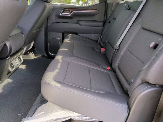 2026 GMC Sierra 1500 Elevation Standard