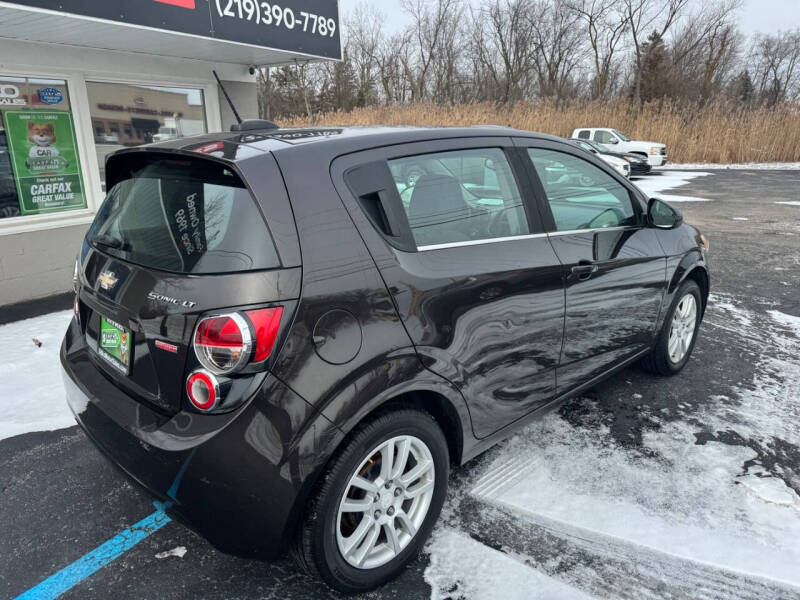 2016 Chevrolet Sonic LT Auto