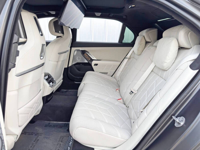 2023 BMW i7 xDrive60