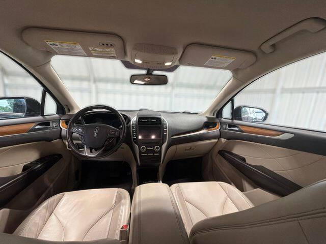 2019 Lincoln MKC Select