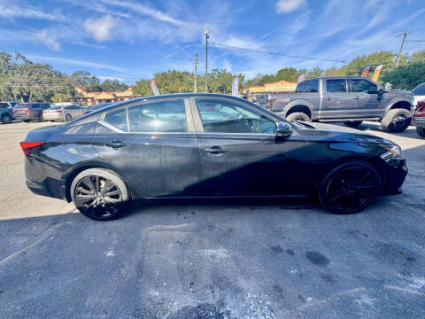 2019 Nissan Altima 2.5 SR