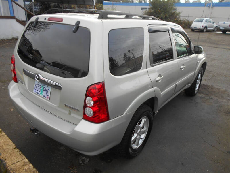 2005 Mazda Tribute s