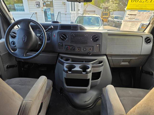 2013 Ford E-Series E-250