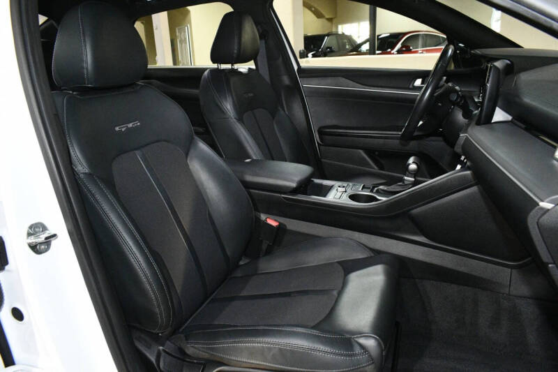 2022 Kia K5
