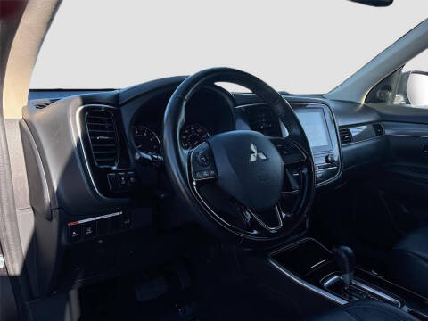 2020 Mitsubishi Outlander SEL