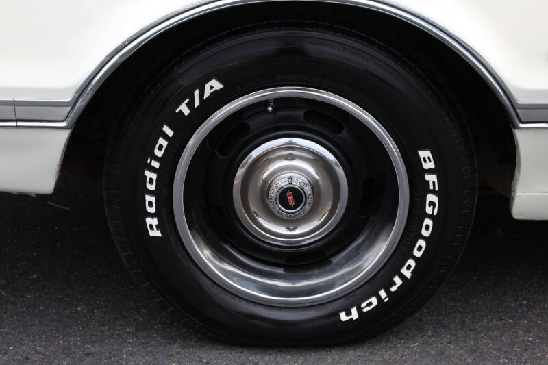 1966 Oldsmobile Cutlass