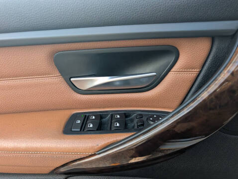 2013 BMW 3 Series 335i xDrive