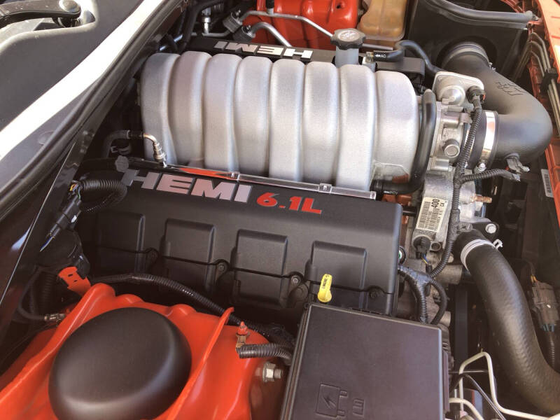 2008 Dodge Challenger SRT8