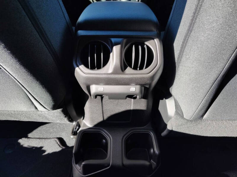 2026 Jeep Gladiator Sport S