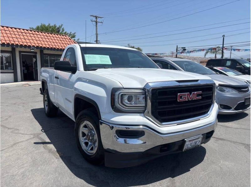 2018 GMC Sierra 1500 Base's photo
