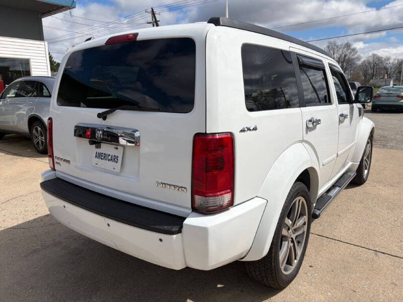 2011 Dodge Nitro Detonator