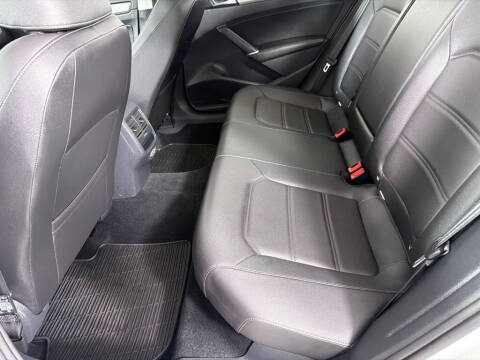 2021 Volkswagen Passat SE