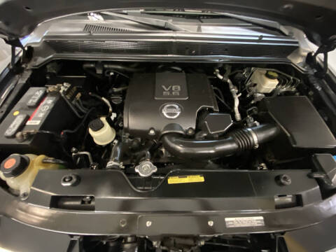 2015 Nissan Titan SV