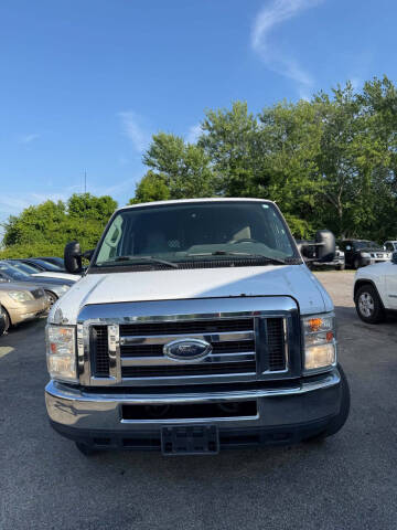 2013 Ford E-Series E-350 SD