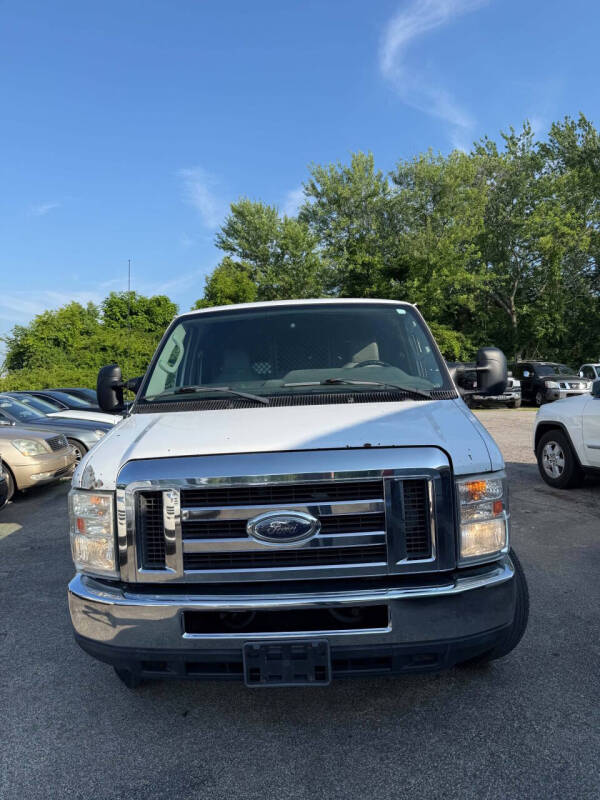 2013 Ford E-Series E-350 SD