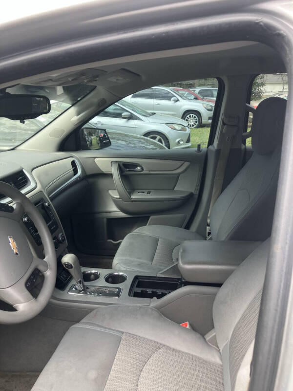 2017 Chevrolet Traverse LS