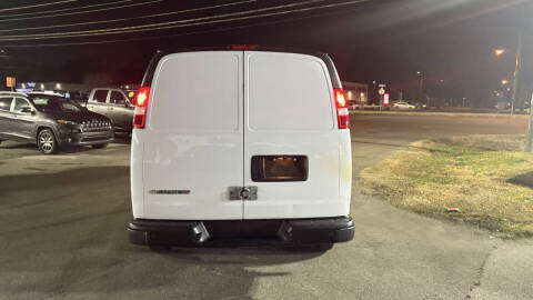 2021 Chevrolet Express 2500