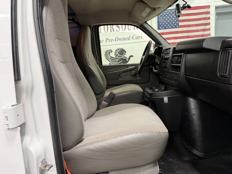 2014 GMC Savana 2500