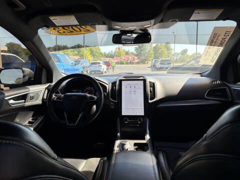 2023 Ford Edge ST