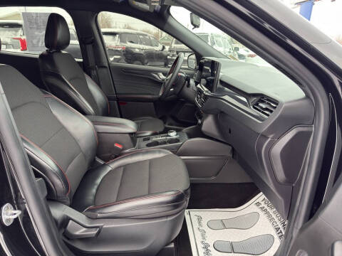 2024 Ford Escape ST-Line