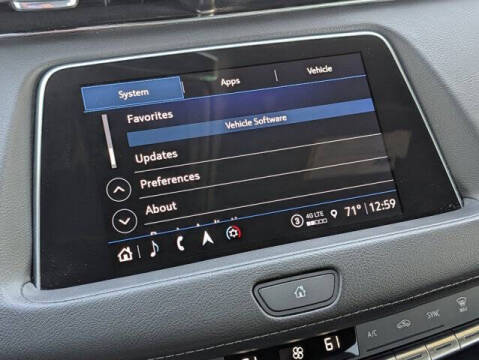 2023 Cadillac XT4 Luxury