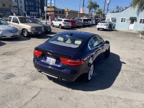 2017 Jaguar XE 25t Prestige