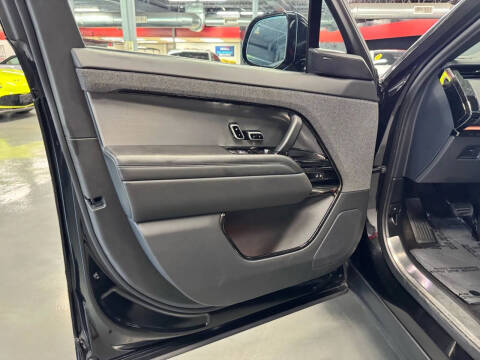 2024 Land Rover Range Rover Sport P360 SE