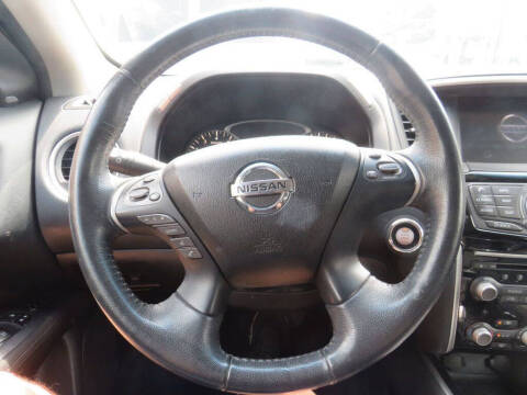 2017 Nissan Pathfinder