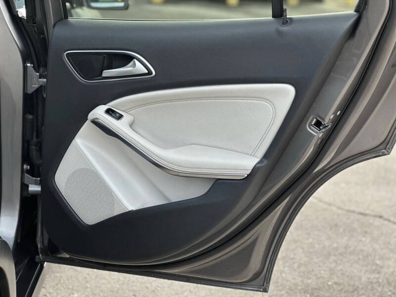 2017 Mercedes-Benz GLA GLA 250