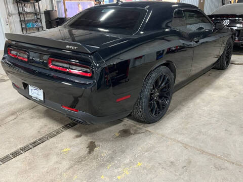 2015 Dodge Challenger SRT Hellcat