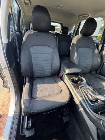 2017 Ford Edge SE