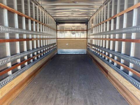 2022 Freightliner M2 106