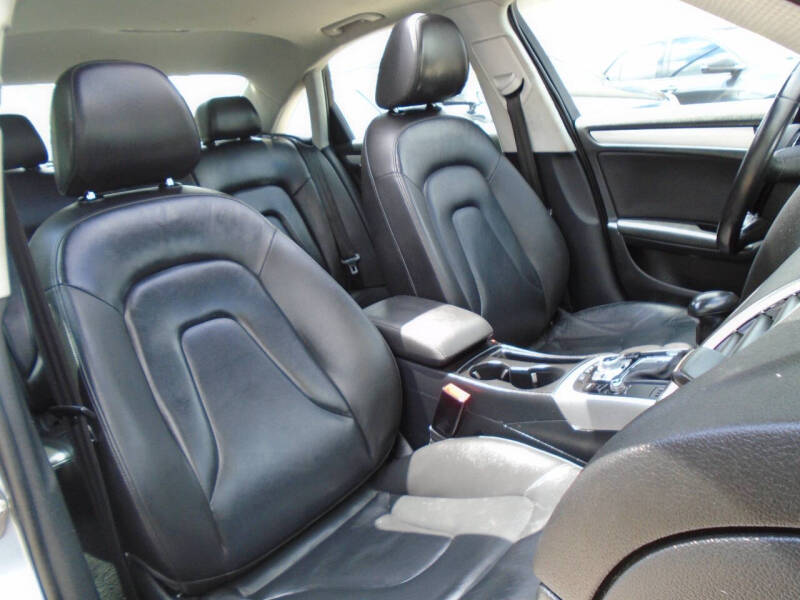 2016 Audi A4 2.0T quattro Premium