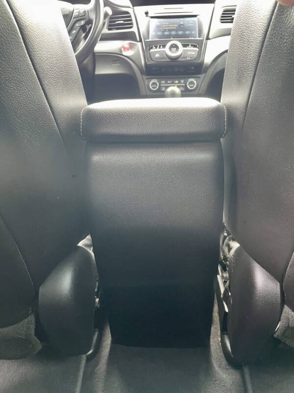 2020 Acura ILX w/Tech