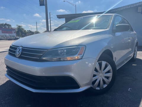 2015 Volkswagen Jetta for sale at Auto Loans and Credit in Hollywood FL