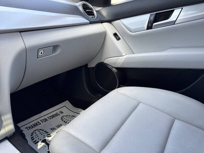 2012 Mercedes-Benz C-Class C 250 Luxury