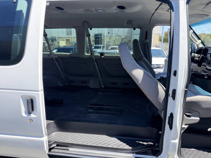 2008 Ford E-Series E-350 SD XL