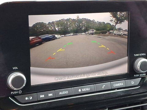 2023 Nissan Pathfinder SV