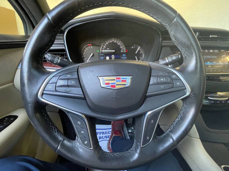 2018 Cadillac XT5 Luxury