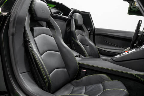 2015 Lamborghini Aventador LP 700-4