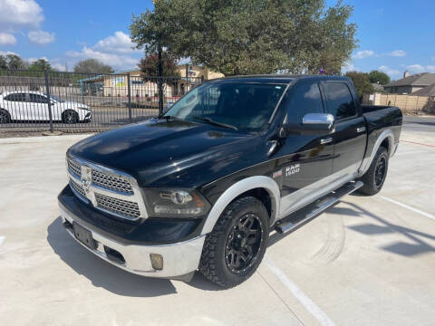 2014 RAM 1500 Laramie