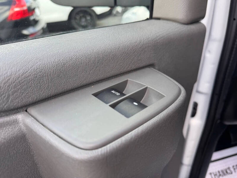 2021 Chevrolet Express 2500