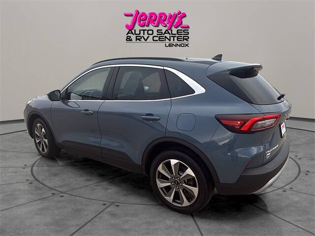 2023 Ford Escape Platinum