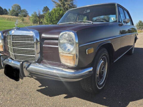 1973 Mercedes-Benz 220