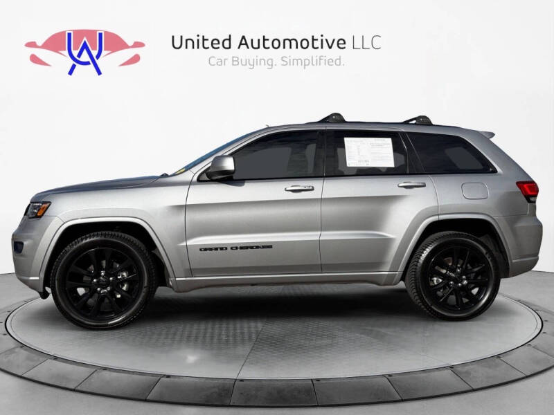 2020 Jeep Grand Cherokee Altitude